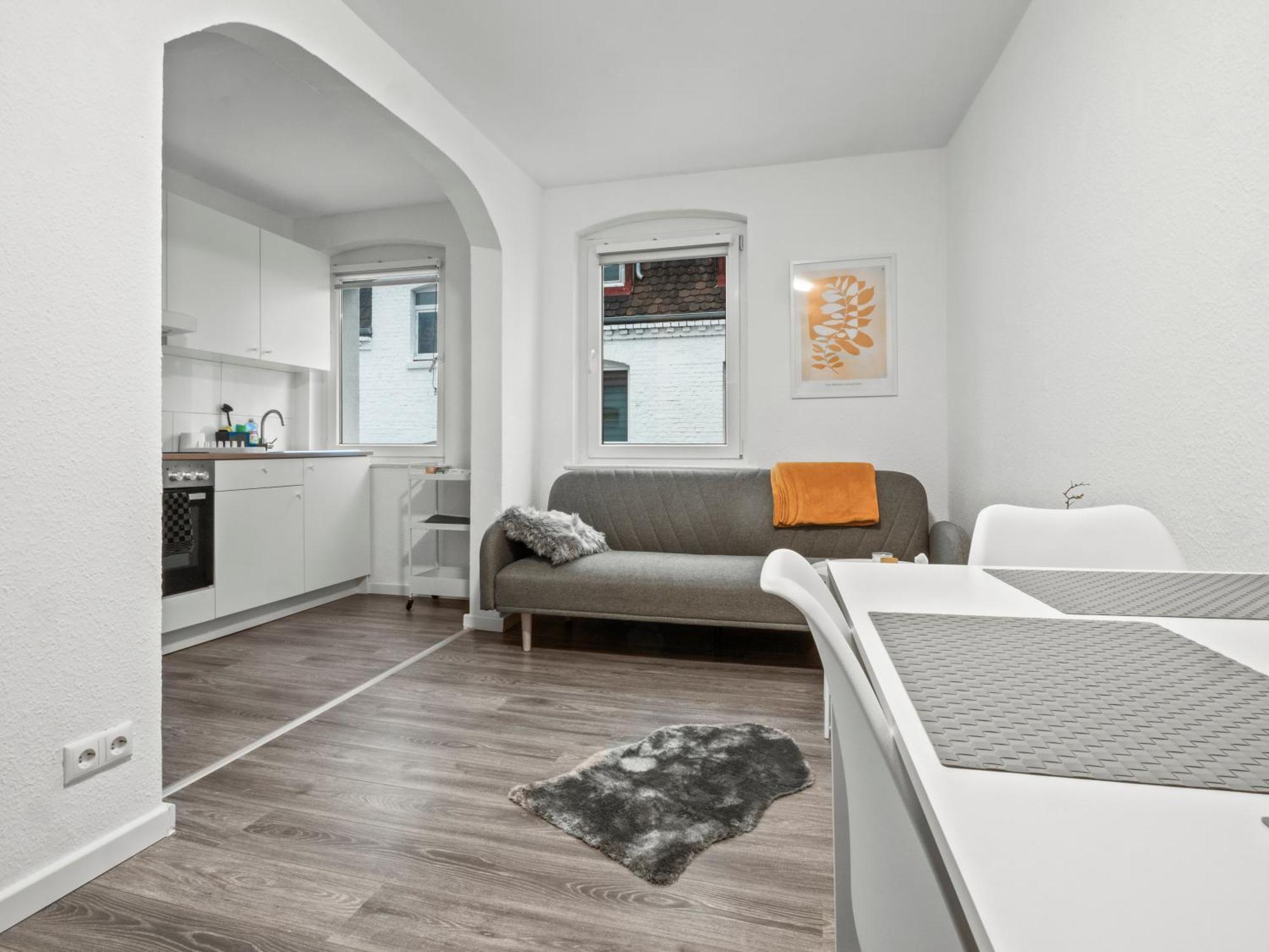 Wohnung In Zentraler Lage - Kostenlose Parkplaetze Kassel Luaran gambar