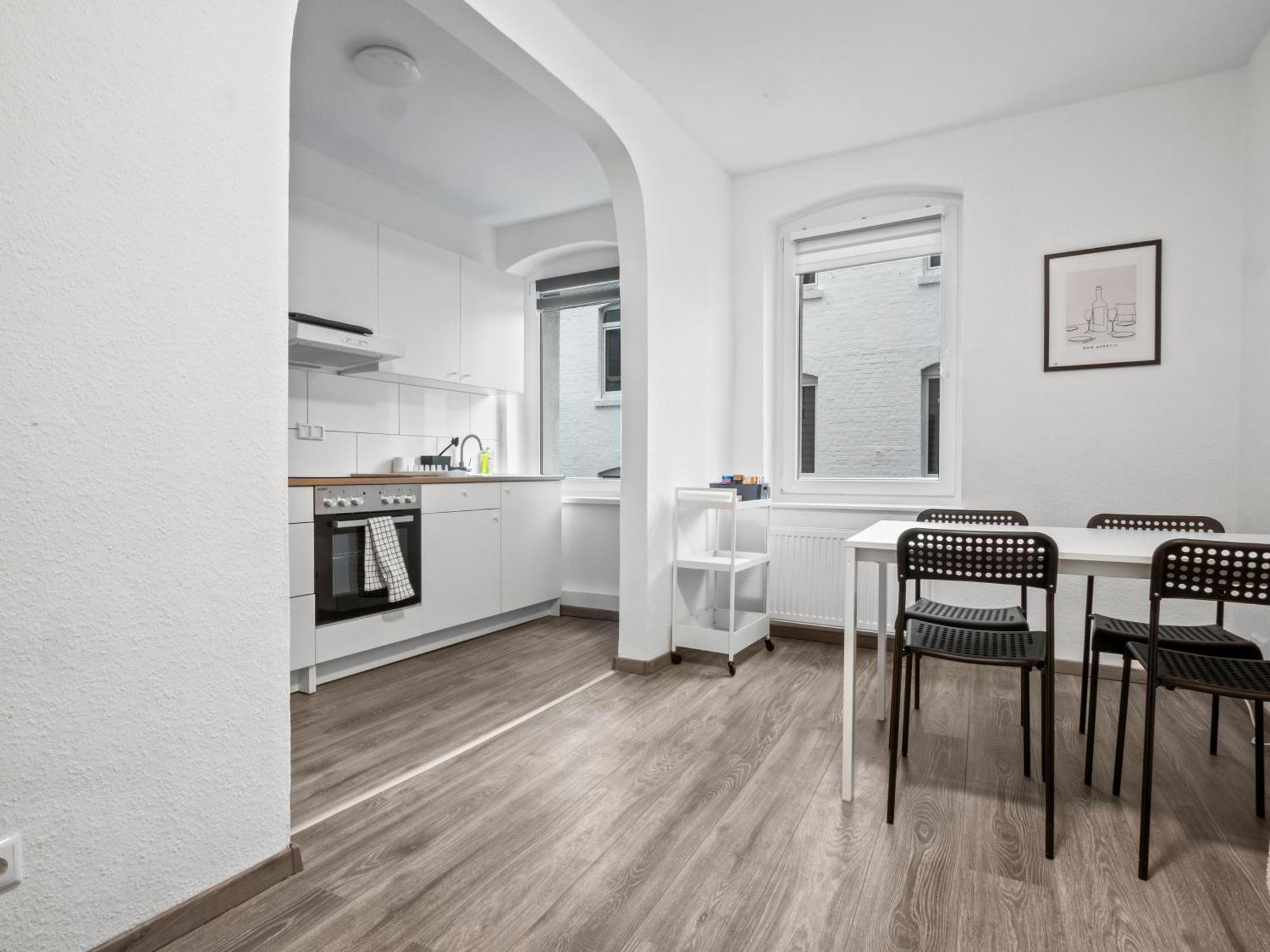 Wohnung In Zentraler Lage - Kostenlose Parkplaetze Kassel Luaran gambar